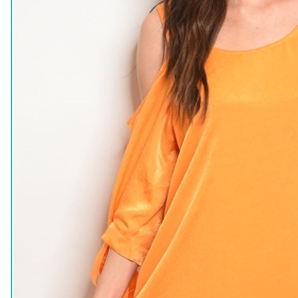 2 left SALE⬇️NWT pretty cold shoulder dress - Picture 2 of 5